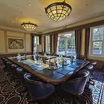 Newport Bay Club 4*