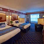 Hotell Newport Bay Club 4*