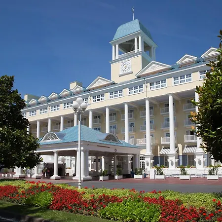 Newport Bay Club 4* שסי