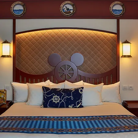 Newport Bay Club 4* שסי