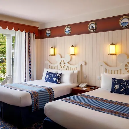 Szálloda Newport Bay Club 4*