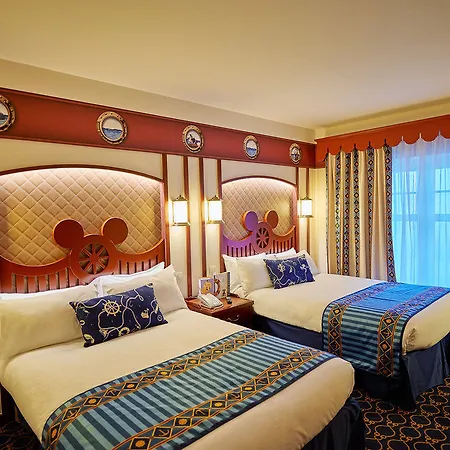 Hotel Newport Bay Club 4*