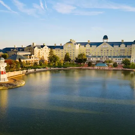 Hotel Newport Bay Club 4*