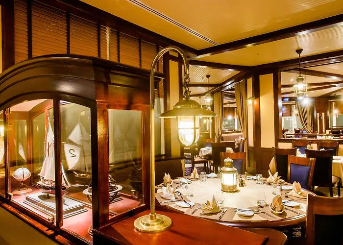 Newport Bay Club Chessy (Seine-et-Marne)