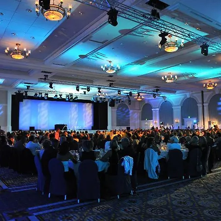Hotell Newport Bay Club